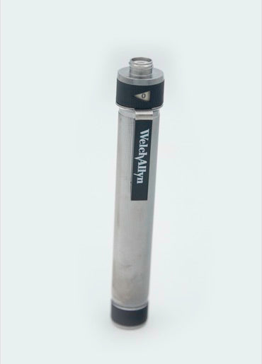 Welch Allyn PocketScope Convertible Handle – with Rechargeable Battery (72800)