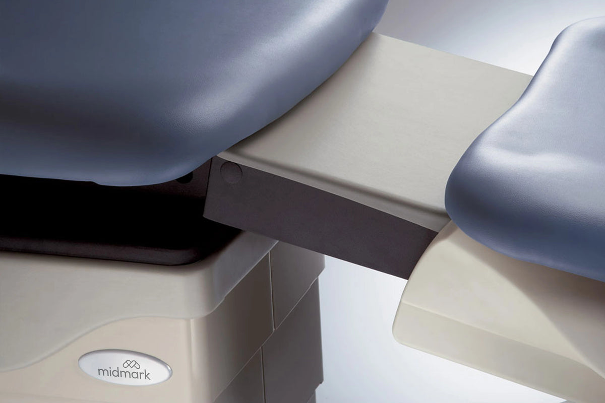 Midmark 646 Podiatry Chair